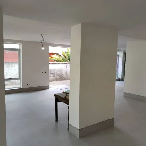 Casa - Venta 300m2 Tno Altamira