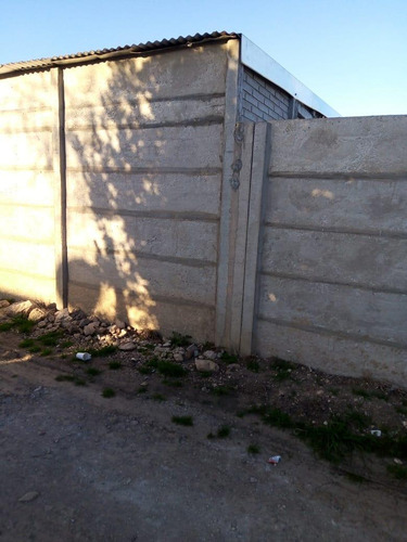 Casa En Venta - 2 Dormitorios 1 Baño - 1.120mts2 - Coronel Suárez