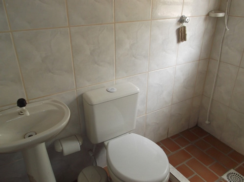 Imagem 19 de 19 de Casa Para Venda, 2 Dormitórios, Medianeira - Porto Alegre - 1188