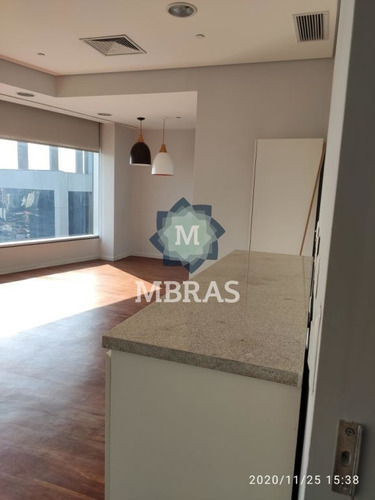 Imagem 12 de 15 de Oportunidade De Locação No E-tower Em Andar Alto Com Linda Vista - Mb10191