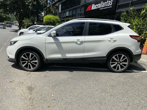 Nissan Qashqai 2.0 Esclusive At 4x4 2015