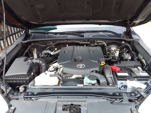 Imagen 9 de 10 de Toyota Hilux