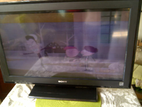 Televisor Sony 32 Pulgadas Usado Con Detalle En La Pantalla