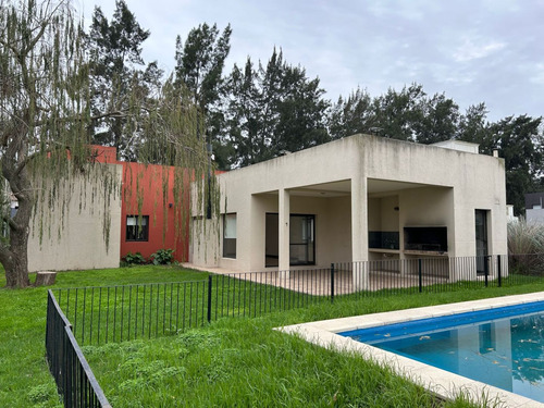 Casa Venta El Lauquen Club De Campo Canning 4 Ambientes