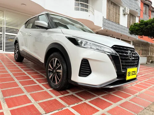 Nissan Kicks 1.6 Sense