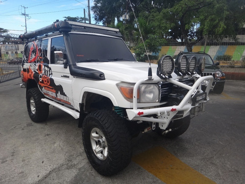 Imagen 3 de 14 de Toyota Macho 4x4