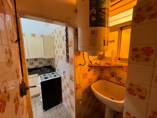 Venta Caballito Departamento 4 Ambientes Frente