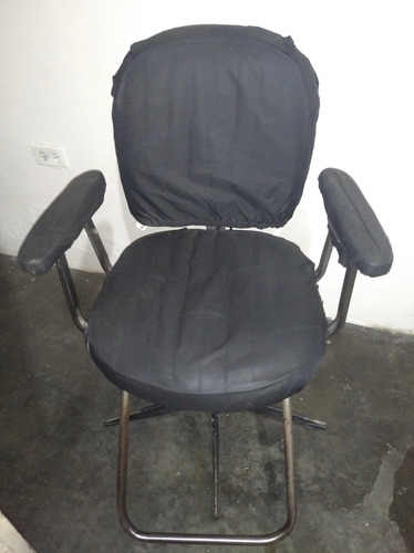 Imagen 1 de 3 de Sillas De Peluqueria
