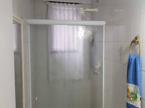 Imagem 24 de 30 de Apartamento A Venda Com 2 Dormitorios , 1 Suite, 2 Banheiros , Dependencia De Empregada , Vaga De Garagem. Predio Com Elevador E Salao De Festas. - Hm3372