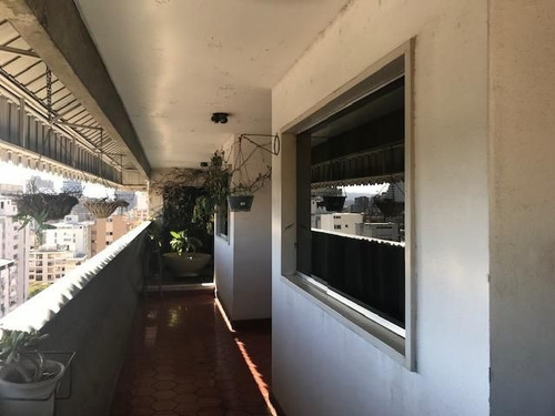 Imagen 22 de 26 de Los Palos Grandes Aparatamento En Venta Cod. 22-8195 02129594482----04141469108 Rah Ccct