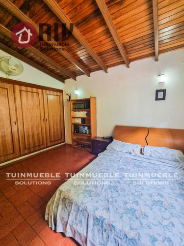 Venta - Quinta En Alto Prado. Estado Miranda.
