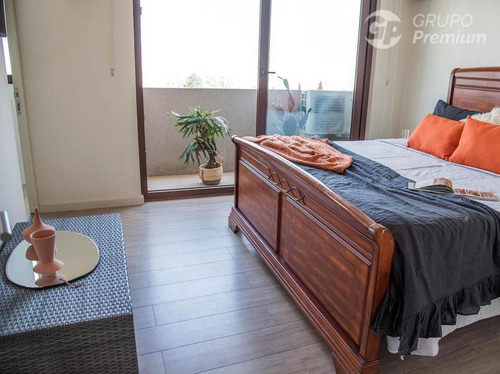 Townhouse 3d+3b+2 Estacionamiento. Patio