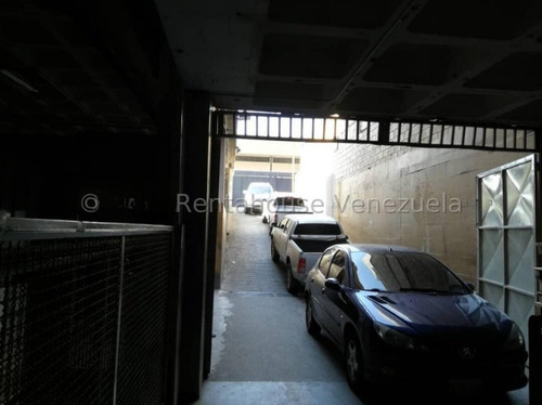 Edificio En Venta Urb. Boleíta Norte Calle Urb Industrial Albores Leoncio, Caracas