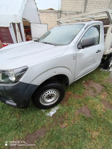 Nissan NP300 2.5 Se Aa Paq. De Seg. Mt