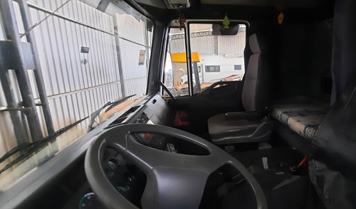 Imagen 10 de 16 de Iveco Caballino Granelero