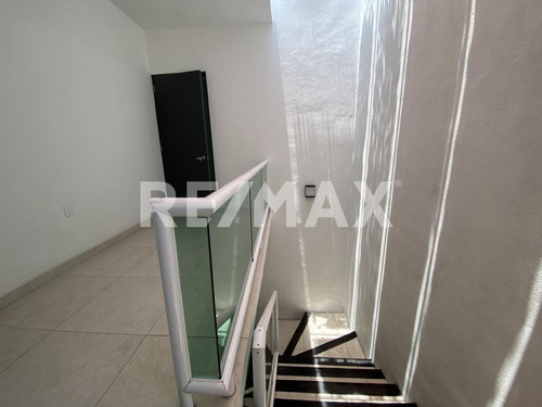Casa En Venta En Morelos, Otilio Montaño Cuautla
