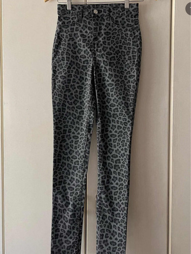 Jean Pantalón Leopardo Gris H&m Talle 24/34