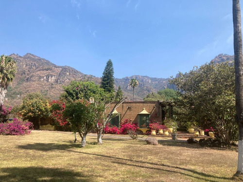 Casa En Venta En Tepoztlan