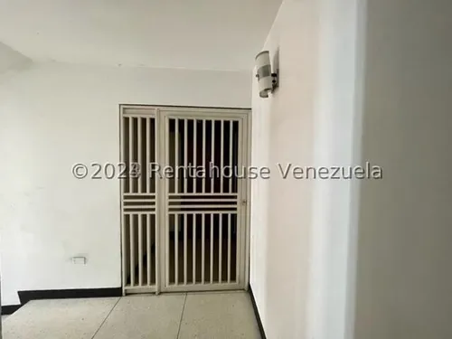 Excelente Apartamento!! 25-6042