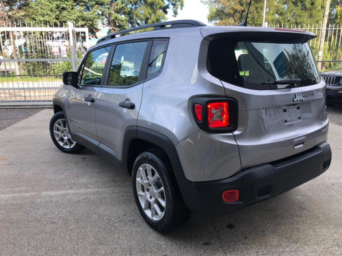 Jeep Renegade Sport At6