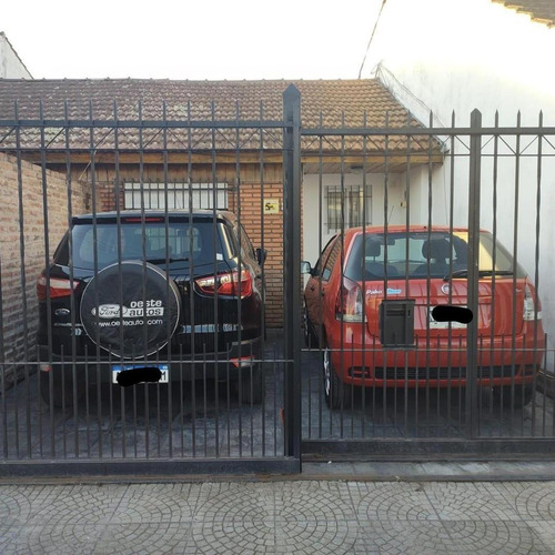 Imagen 2 de 23 de Ph Frente - 3 Ambientes - Fondo - Cocheras - Servicios - Cas