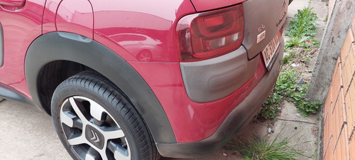 Imagen 6 de 14 de Citroën C4 Cactus 2018 1.2 Puretech 110 At6 S&s Shine