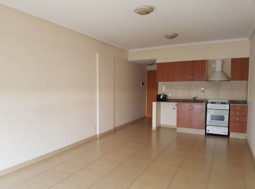Imagen 4 de 10 de Departamento En Venta En San Miguel