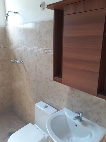 Imagen 9 de 10 de Casa En Venta, Municipio Urdaneta, Valles Del Tuy.