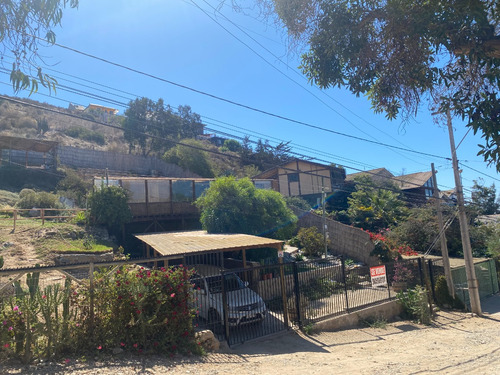 Casa En Venta Con Linda Vista En La Herradura, Coquimbo