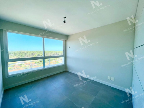 Imagen 2 de 26 de Venta Apartamento De 2 Dormitorios En Zona Roosevelt, Punta Del Este - Punta Del Este Roosevelt