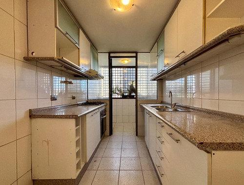 Se Vende 4d/3b/estac/bodega, Cristóbal Colon, Las Condes.