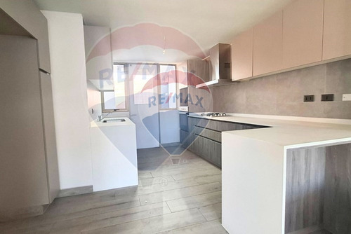 Casa En Arriendo, Sin Uso