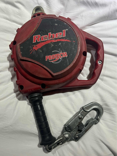 Línea De Vida Retráctil 3m Protecta Rebel De 6m (Usado)