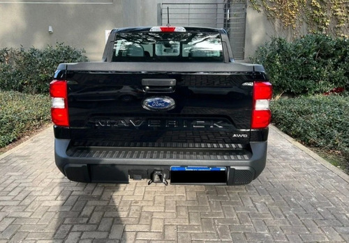 Imagen 2 de 15 de Ford Maverick Lariat Shadow Black
