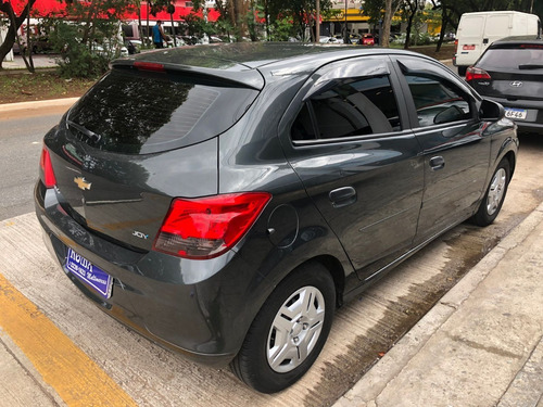 Imagem 5 de 8 de Gm Ônix Hatch Joy 1.0 Flex Completo Ipva 2022 Total Pago