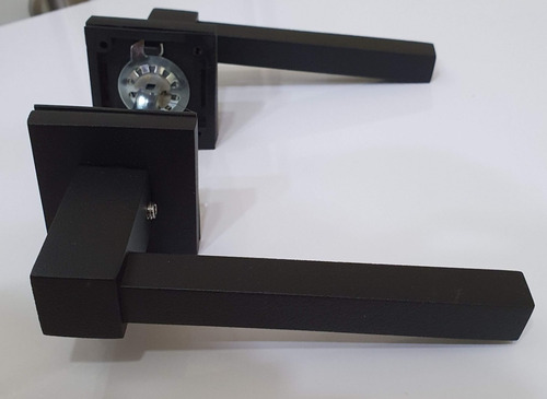Imagen 3 de 6 de Manija Picaporte Doble Balancin Bronce Negro Ray Terra 18001
