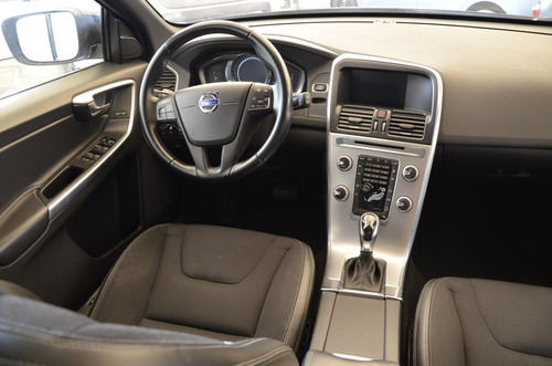 Volvo Xc60 T5 Adw Momentum Jcw607