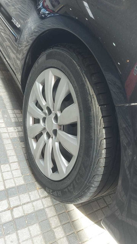 Imagem 15 de 15 de Volkswagen Fox 2010 1.0 Vht Total Flex 3p