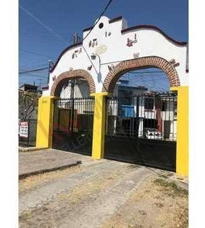 Casa En Venta En Jardines De Santa Isabel, Guadalajara