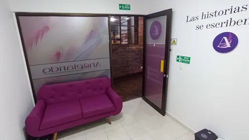 Arriendo Oficina En Unicentro (18697).