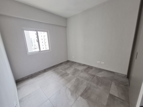 Apartamento En Alquiler En Serrallés, Santo Domingo