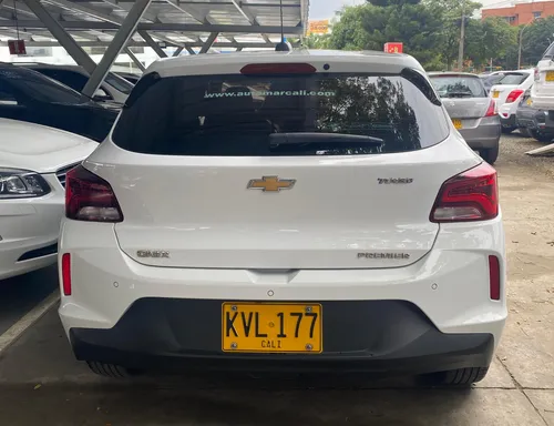 Chevrolet Onix Premier Turbo Ac 1.0 5p 4x2 Ta