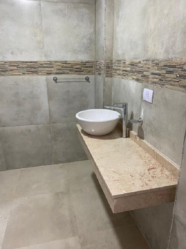 Imagen 9 de 18 de Departamento De 2 Ambientes C/ Balcon En Venta - Moron Centro