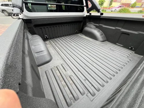 Nissan Frontier 2.5 Le At