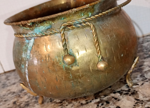 Antiguo Cuenco Bronce Repujado Con Detalle (Usado)