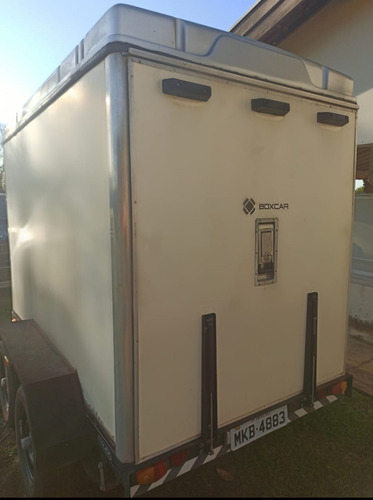 Imagem 3 de 5 de Carretinha Baú Reboque Box Car Trucado Com Freio
