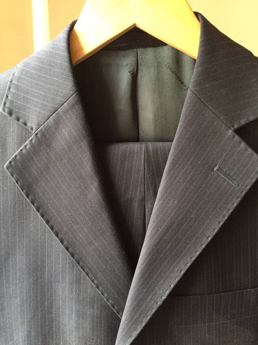 Traje Cacharel