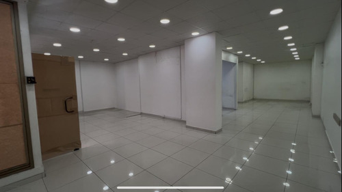 Local Comercial En Pleno Centro De Viña - Arrienda Dueño