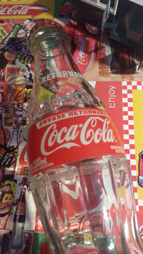 Botella Coca & Cola 200 Ml Retornable Coleccionable // Belgr