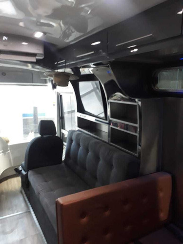 Imagen 13 de 25 de Mercedes Benz 1621 Motorhome